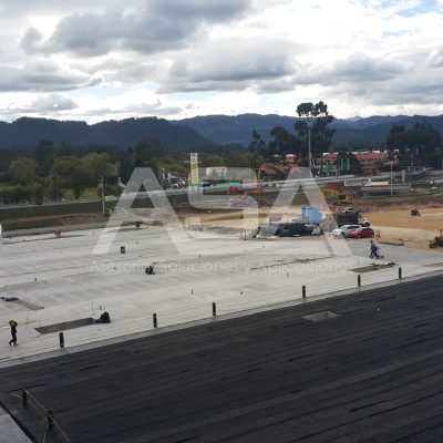 CENTRO COMERCIAL FONTANAR CAJICA-CUND CONSTRUCTORA AMARILO IMPERMEABILIZACION CON MANTO ASFALTICO